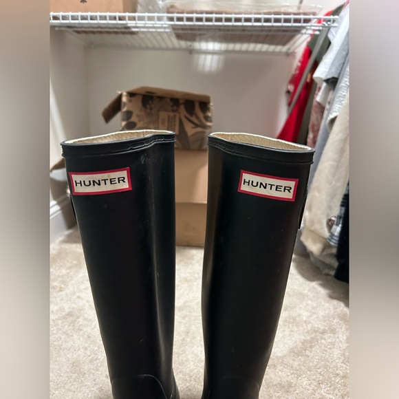 size 7 black hunter boots! - Picture 2 of 7